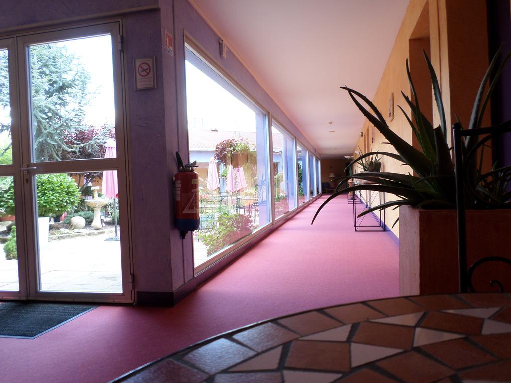Logis Hotel Atrium Epinal Golbey Chavelot Exterior foto
